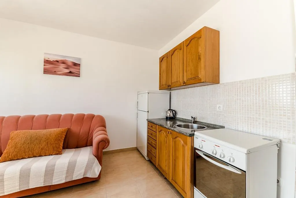 Apartmen Lacic Apartment Vir