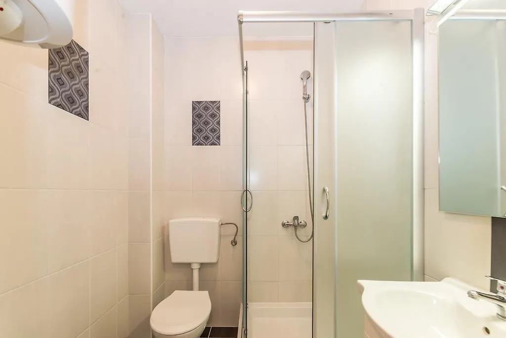 Apartmen Lacic Apartment Vir Croatia