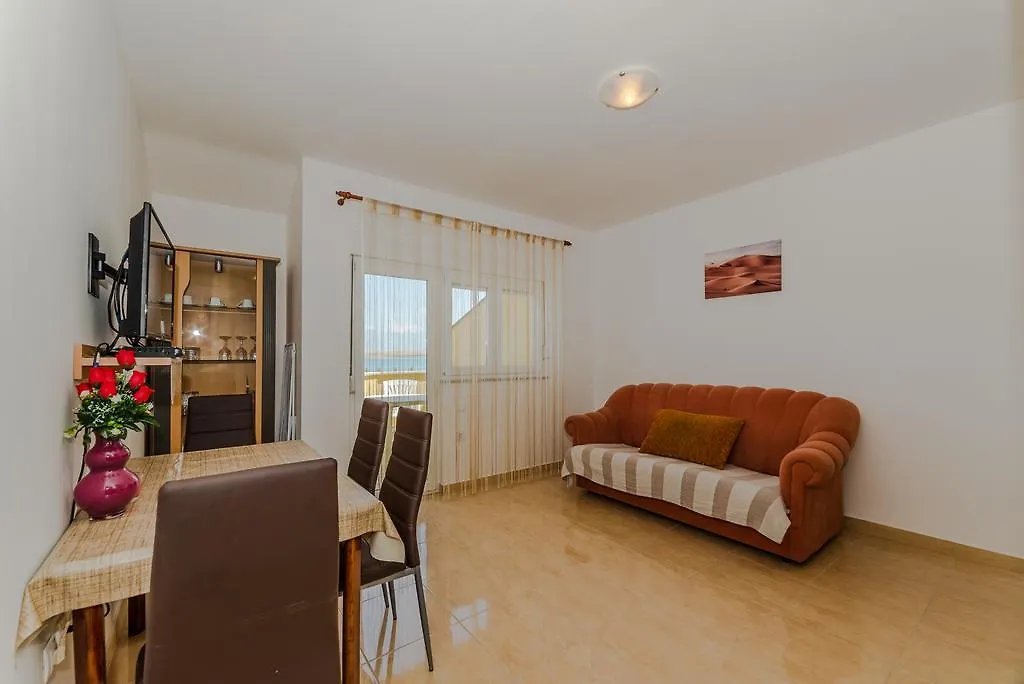 Apartmen Lacic Apartment Vir 0*,  Croatia